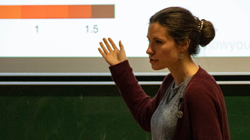 Jonna Schulz-Ehlbeck spricht über den Klimawandel und unseren dringenden Handlungsbedarf